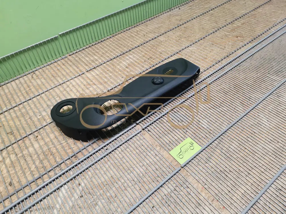 Mercedes-Benz V-Class W447 FRONT RIGHT SIDE SEAT OUTER SWITCH TRIM - switch trim