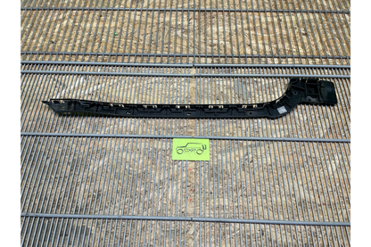 Mercedes-Benz V-Class W447 Left Right Bumper Bracket - bumper bracket