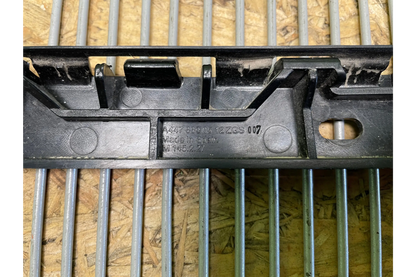 Mercedes-Benz V-Class W447 Rear Right Bumper Bracket - bumper bracket