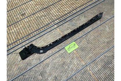 Mercedes-Benz V-Class W447 Rear Right Bumper Bracket - bumper bracket