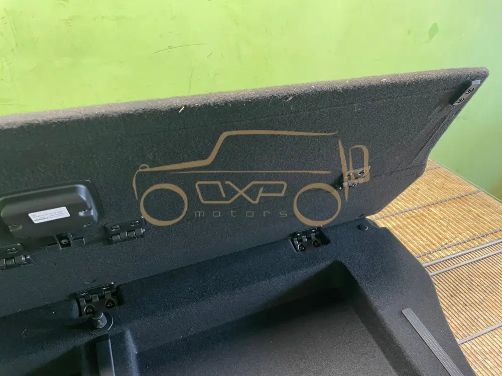 Mercedes-Benz V-Class W447 Trunk bottom trim panel - trim panel