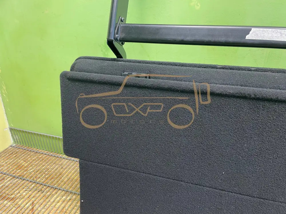 Mercedes-Benz V-Class W447 Trunk bottom trim panel - trim panel