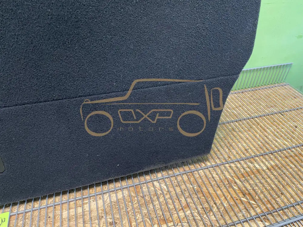 Mercedes-Benz V-Class W447 Trunk bottom trim panel - trim panel