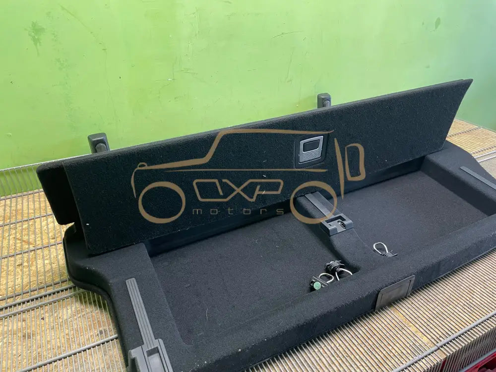 Mercedes-Benz V-Class W447 Trunk bottom trim panel - trim panel