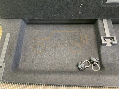 Mercedes-Benz V-Class W447 Trunk bottom trim panel - trim panel