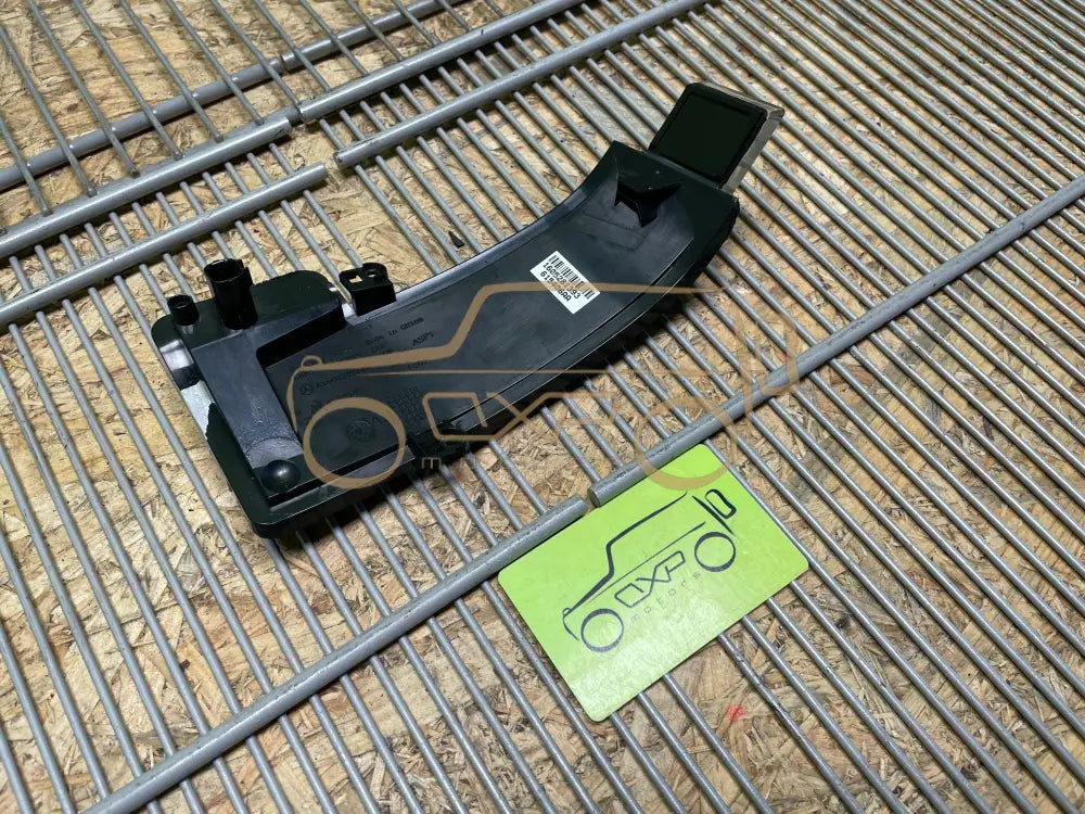 Mercedes-Benz W166 Right outer mirror turn signal ML GLE GL GLS G - outer mirror turn signal