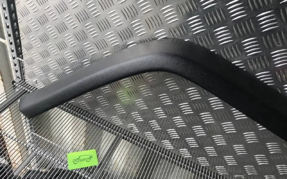 Mercedes-Benz W463 G-Class Wheel Arch Extension - wheel arch