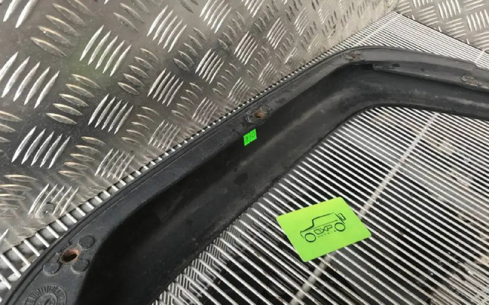 Mercedes-Benz W463 G-Class Wheel Arch Extension - wheel arch