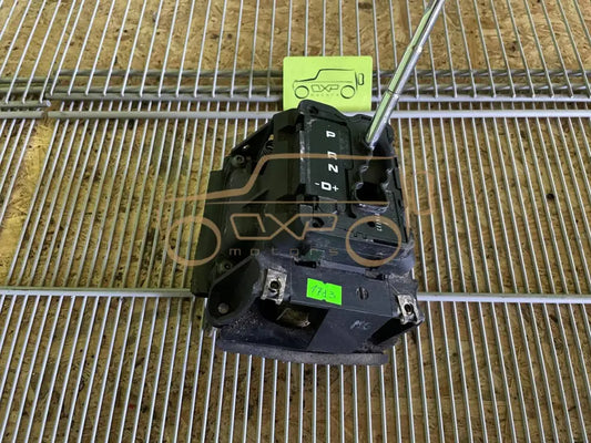 Mercedes-Benz W463 Gear Shift Mechanism