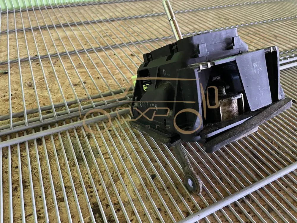 Mercedes-Benz W463 Gear Shift Mechanism