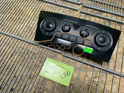 Mercedes C-Class W203 Air Conditioning Control Unit