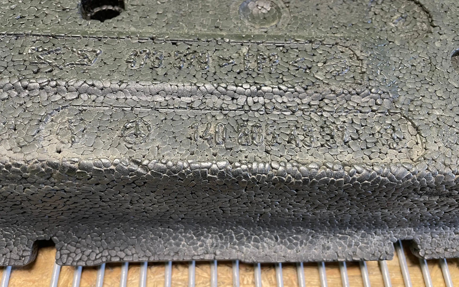 Mersedes-Benz S-Class W140 Absorber bumper left - absorber bumper