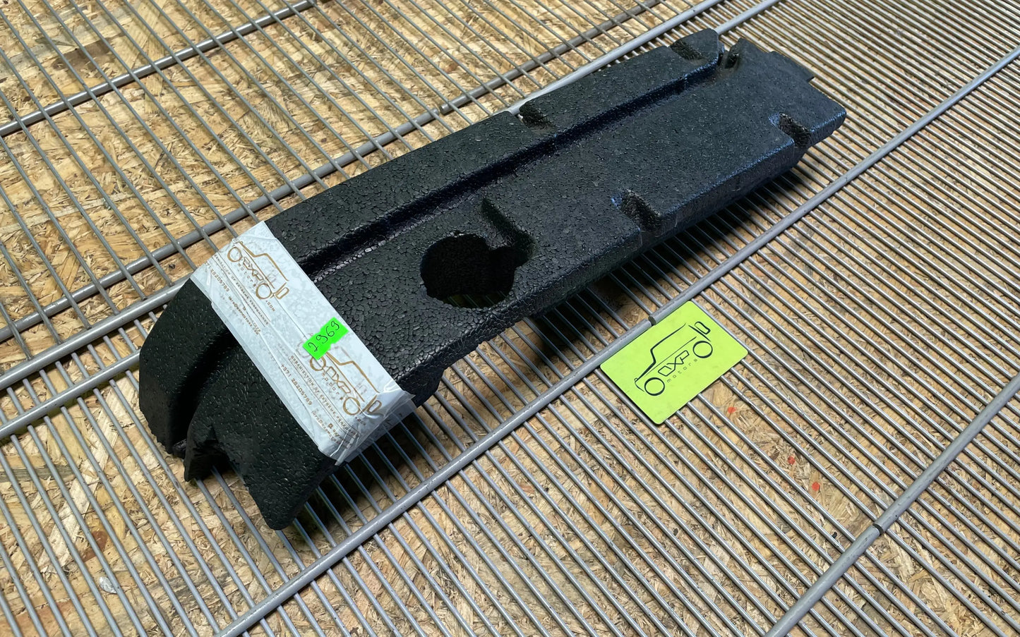 Mersedes-Benz S-Class W140 Absorber bumper right - absorber bumper