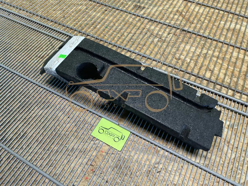 Mersedes-Benz S-Class W140 Absorber bumper right - absorber bumper