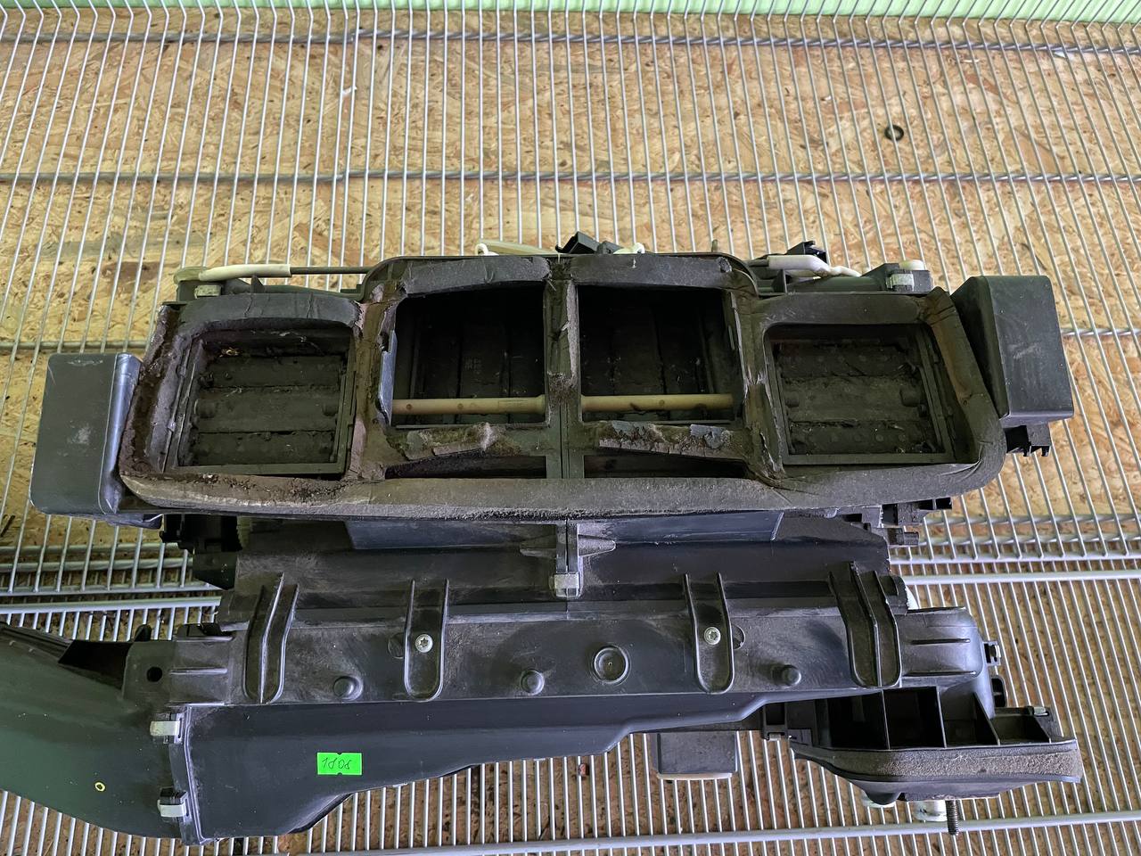 Mercedes-Benz G-Class W463 2001 Heater Case