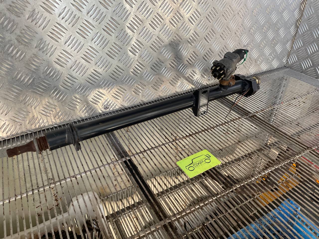 Mercedes-Benz G-Class W460 280GE 1987 Steering column with Steering Lock