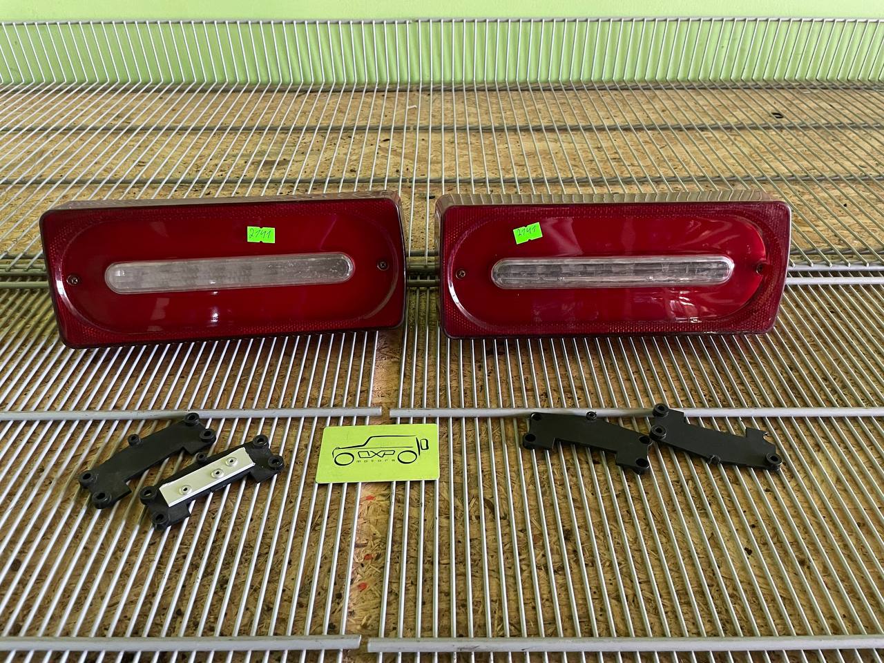 Mercedes-Benz G-Class W463 Tail Lamp Set