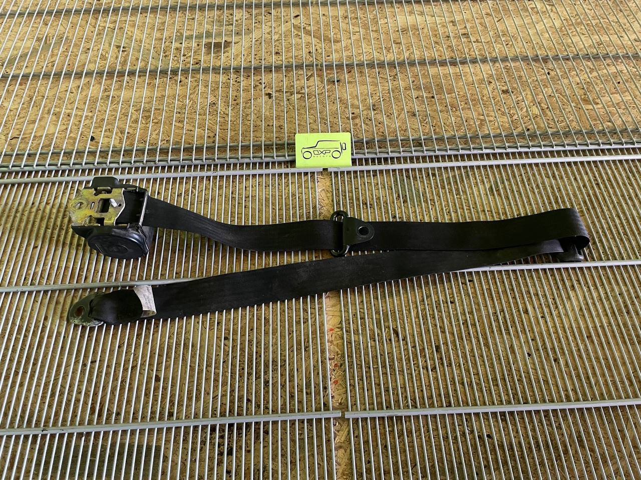 Mercedes-Benz G-Class W460/461 Seat Belt