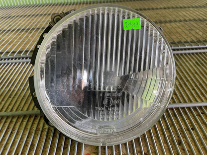 Mercedes-Benz G-Class W463 Headlight