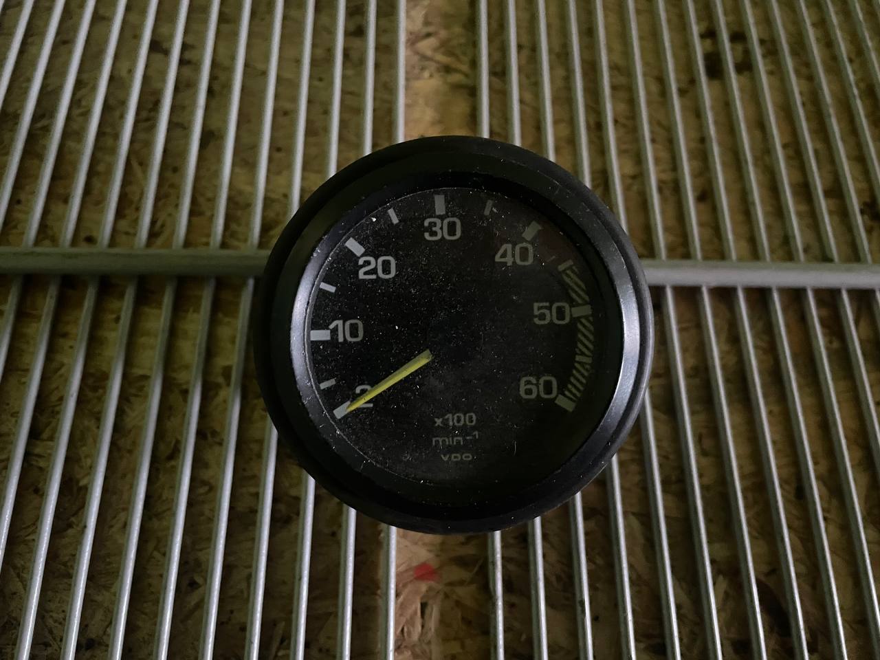 Mercedes-Benz G-Class W460 Tachometer