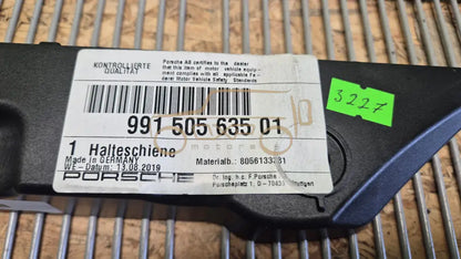 Porsche 911 991 Left bumper bracket - bumper bracket