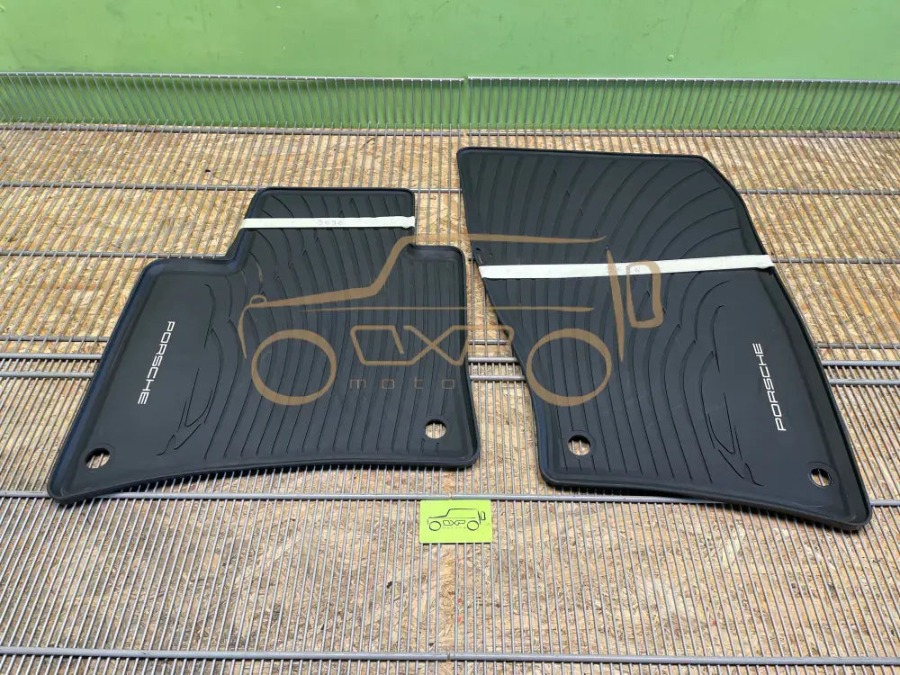 Porsche Cayenne 958 Weather Plastic Floor Mats Front Set - floor mats
