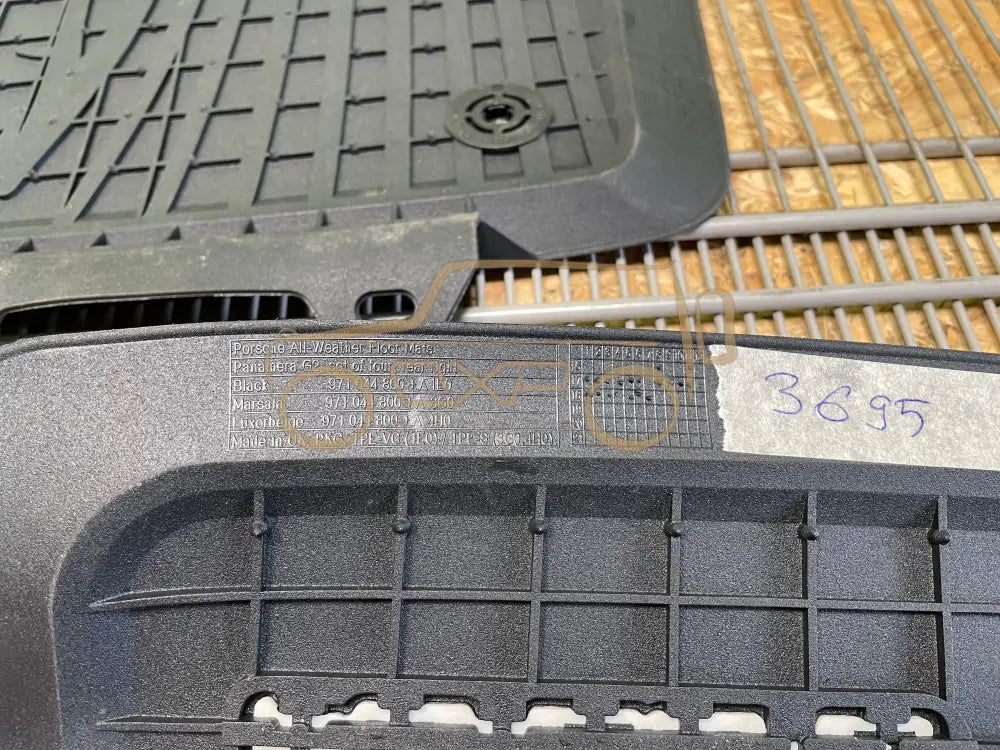 Porsche Panamera 971 Set of floor mats - floor mats