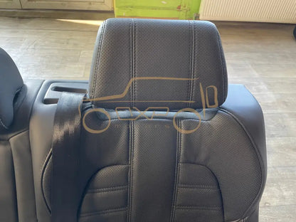 Range Rover Evoque Rear Seats Black Leather Facelift - Rear seat