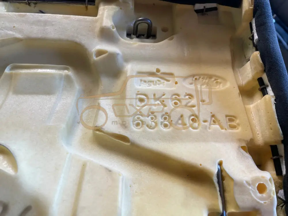 Range Rover Evoque Rear Seats Black Leather Facelift - Rear seat