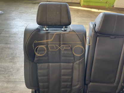 Range Rover Evoque Rear Seats Black Leather Facelift - Rear seat