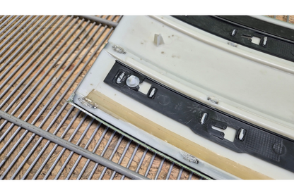 Range Rover Vogue L405 Front Right door molding - door molding