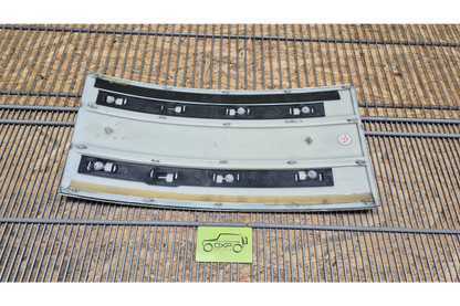 Range Rover Vogue L405 Front Right door molding - door molding