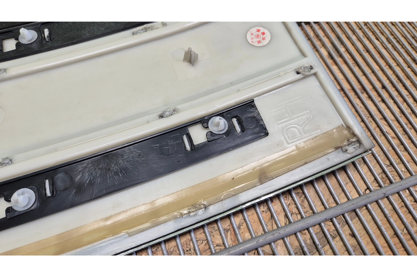 Range Rover Vogue L405 Front Right door molding - door molding