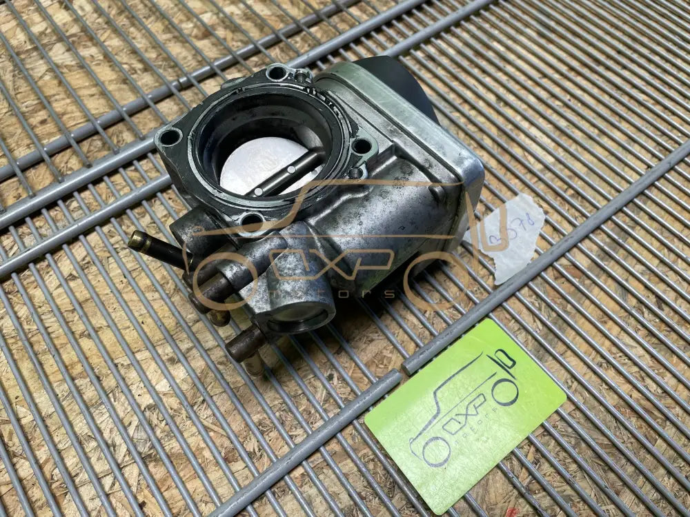 Volkswagen Golf V Throttle valve - throttle valve