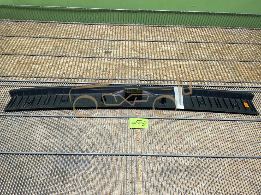 VolksWagen T5 Cover for lock carrier - lock carrier