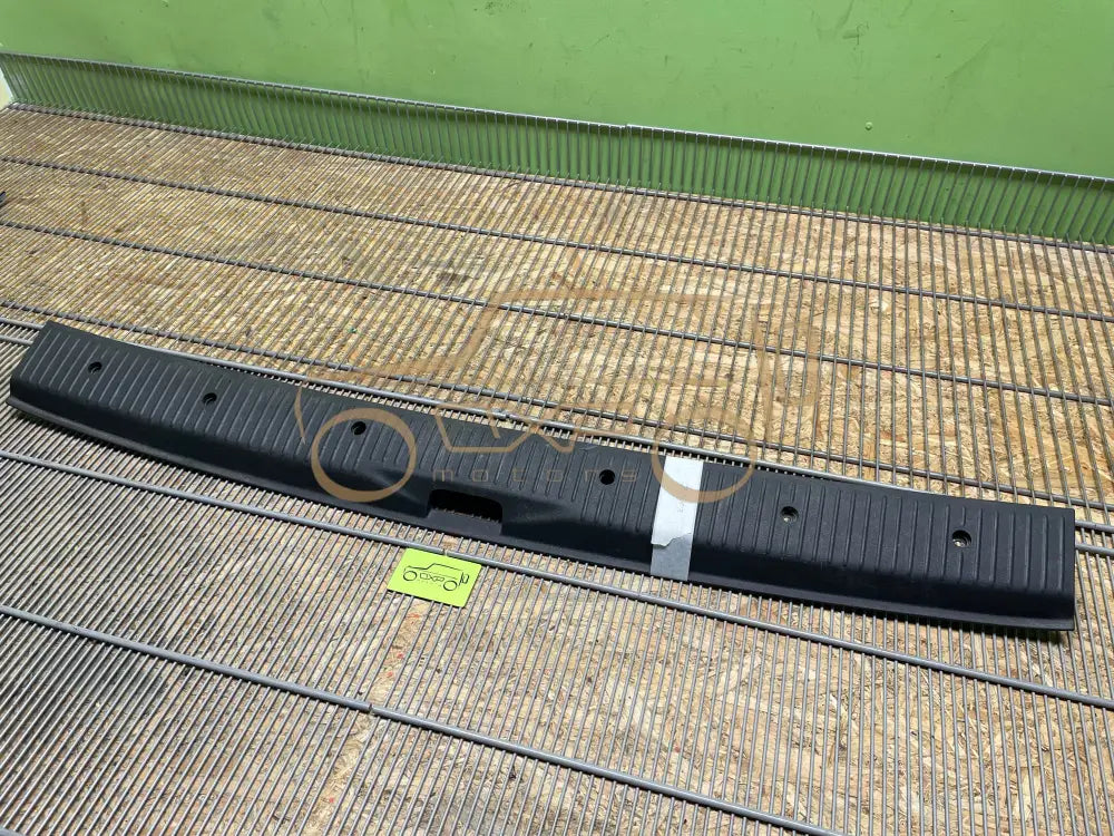 VolksWagen T5 Cover for lock carrier - lock carrier